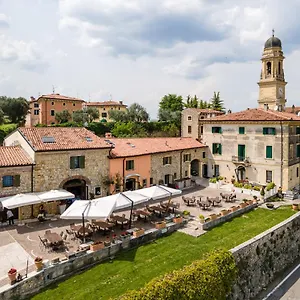 Castrum Wine Relais Hotel